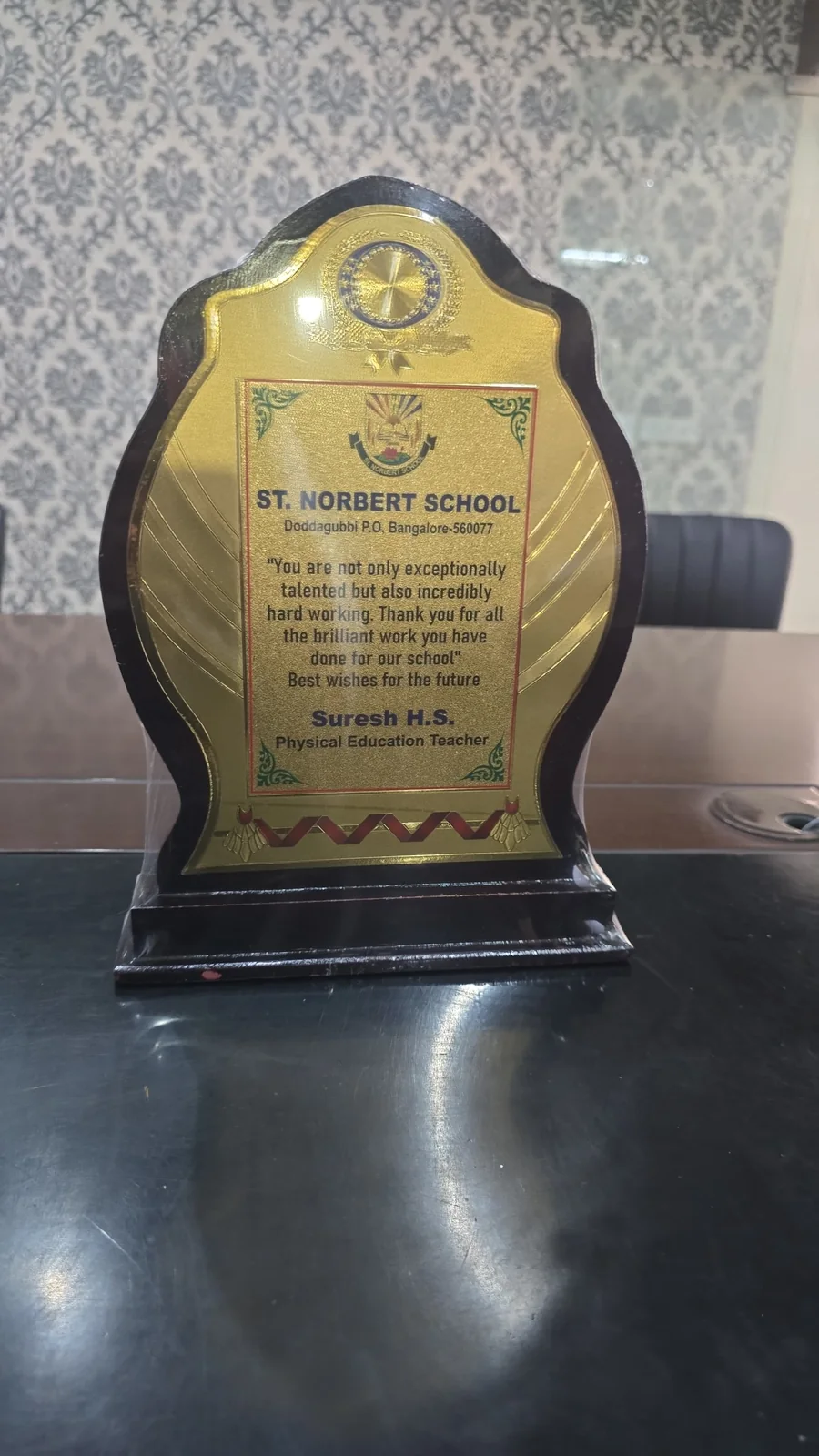 Institutional recognition memento